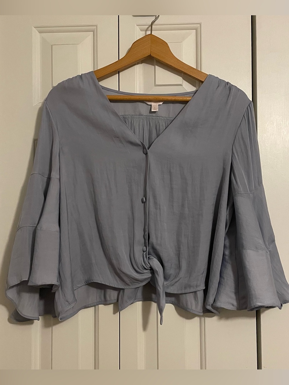 LC Lauren Conrad Women's Light Blue Tie-Front Blouse with Wide Arms